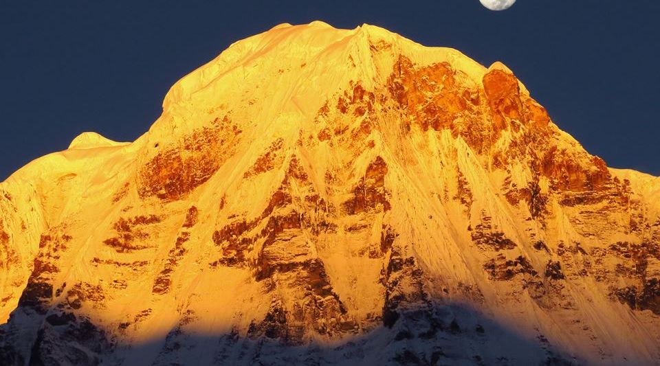 Mount Dhaulagiri sunset