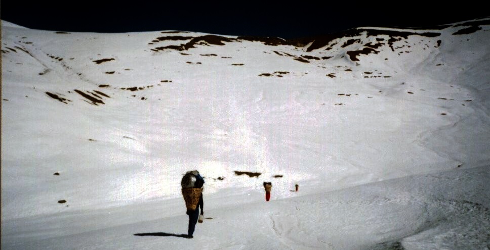 Ascent to French ( Col ) Pass from Dhaulagiri Base Camp