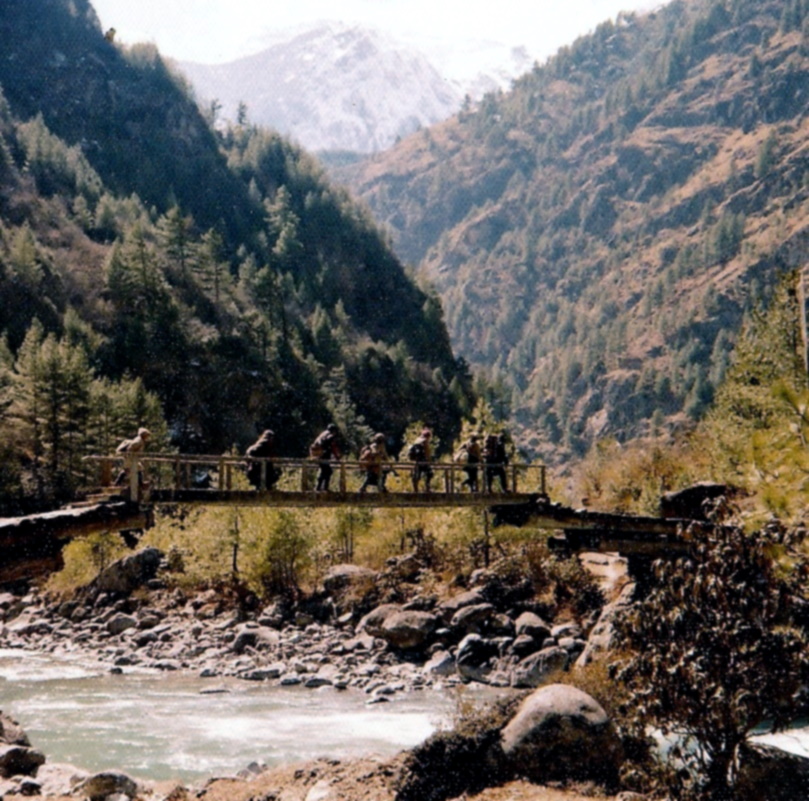 Bridge over Dudh Khosi