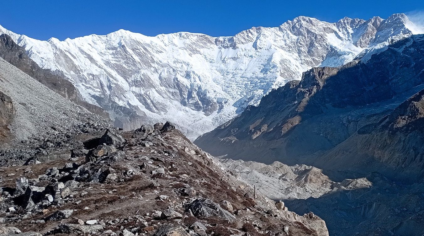 Kangchenjunga South Side from Oktang