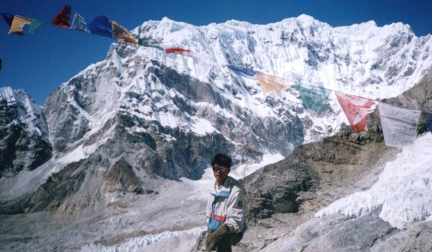 Chumbu ( 6,859m ) from Kallar Pattar