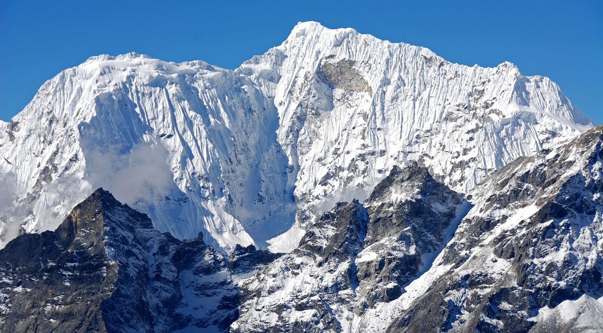 East Face of Tengi Kagi Tau