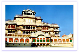 http://www.holidaysinindia4u.com