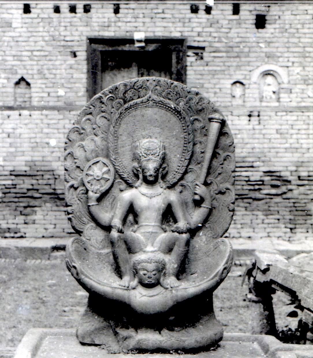 Stone sculptures at Temple at Changu Naryan