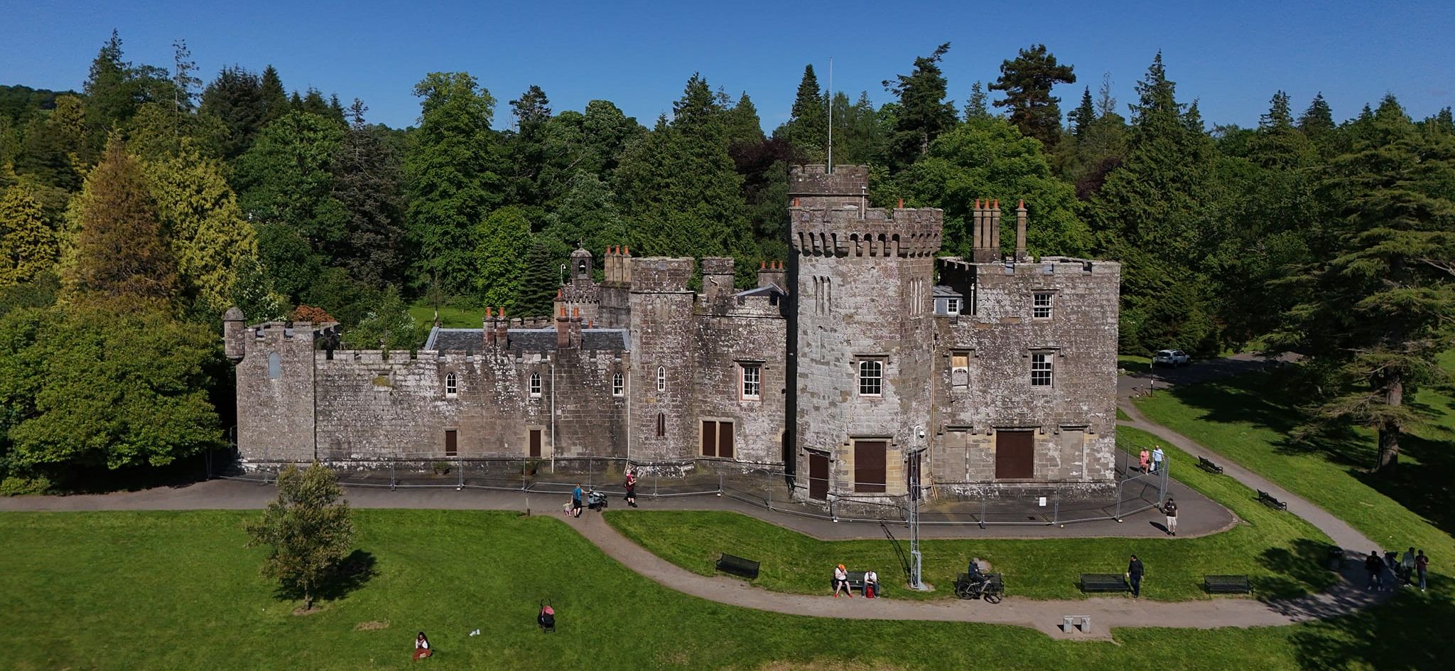 Balloch Castle in Balloch Country Park