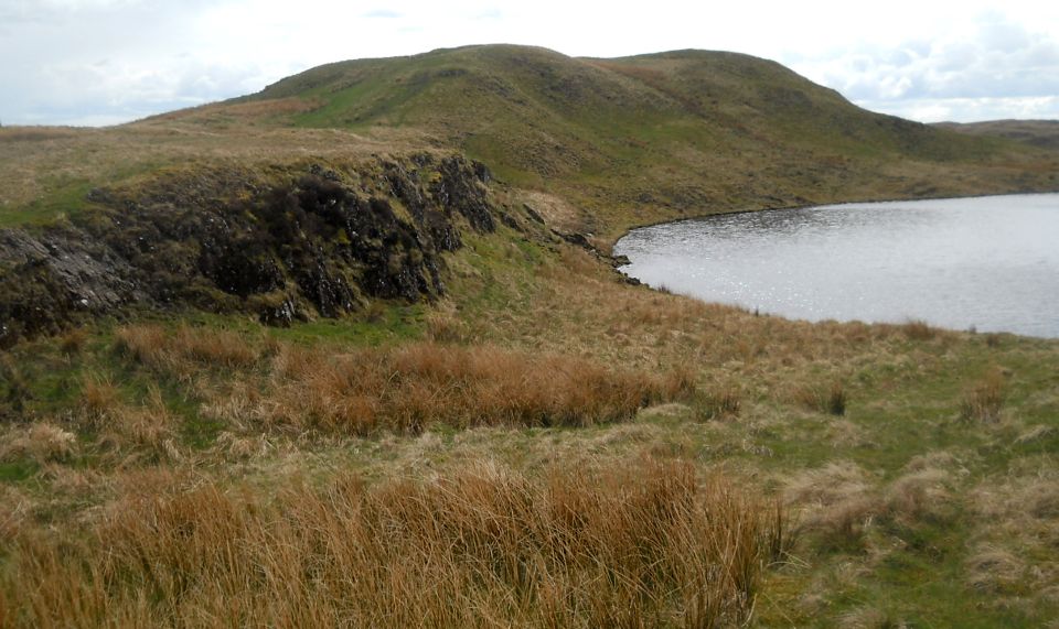 Dunellan above the Black Loch