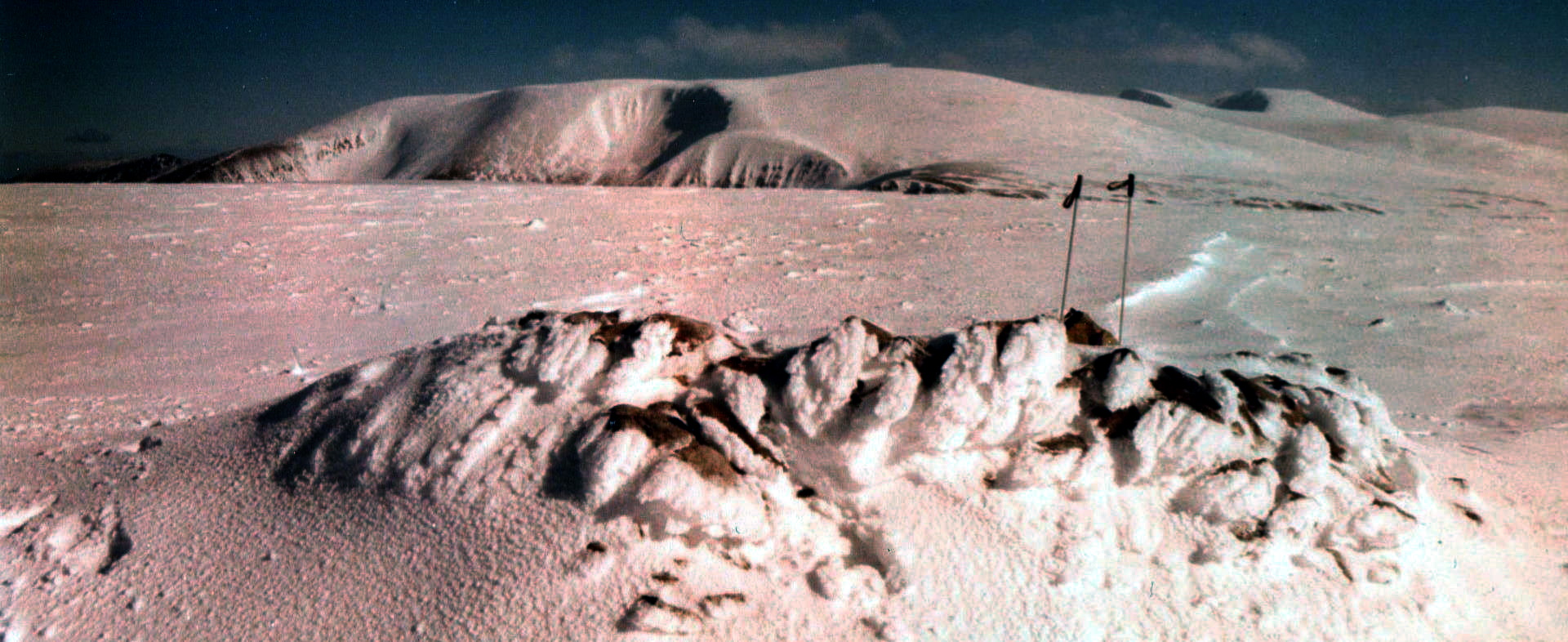 Coire nan Cisteachan across Mhoine Mhor ( The Great Moss ) from Mullach Clach a Bhlair