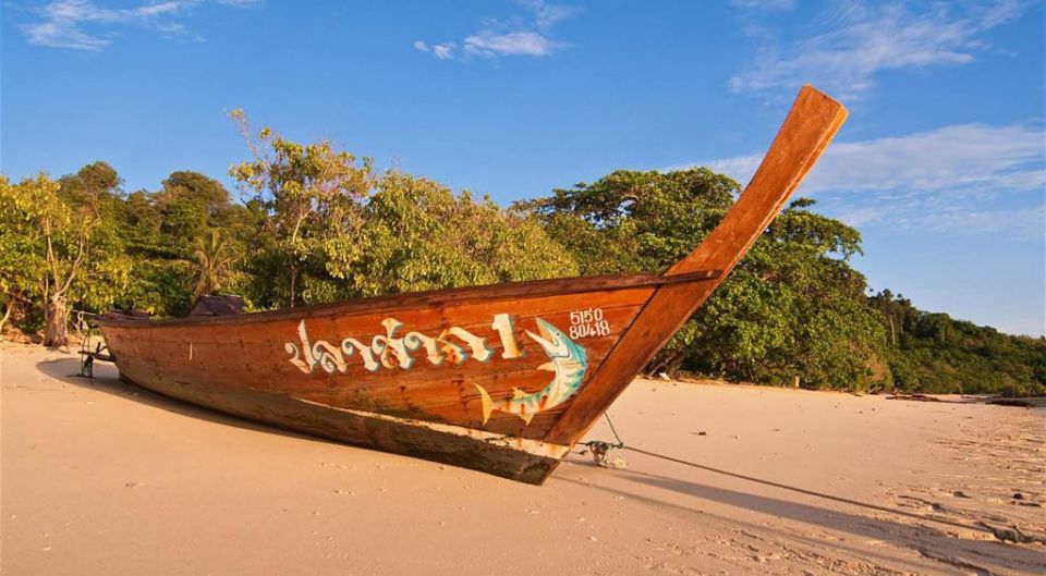 Beach on Koh Kradan in Trang province in Southern Thailand